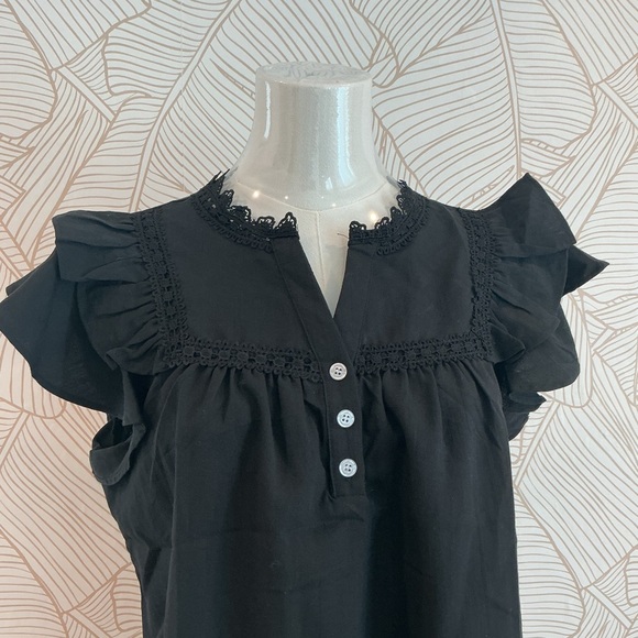 Black Ruffled Women's Top - Picture 2 of 3